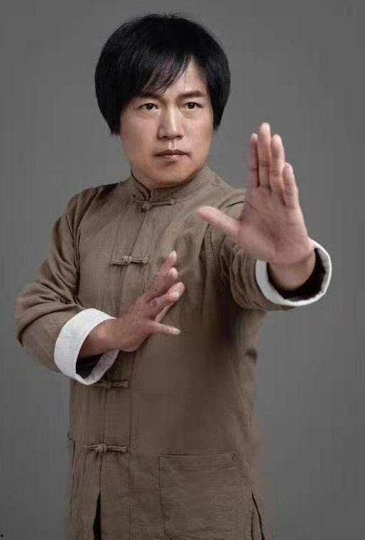 武术明星夏云飞老婆,武术界女神的优雅人生