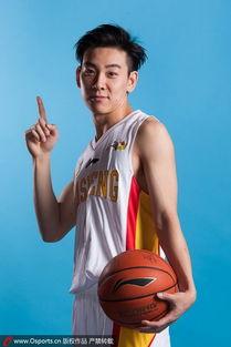 网红冯欣,从平凡走向璀璨的蜕变之路